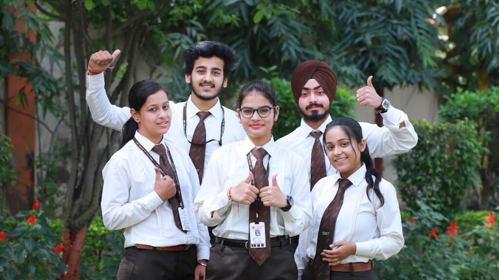 #1 List of BEST BCA Colleges in Meerut with Ranking and Placement