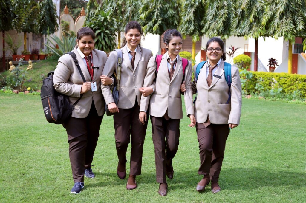 Building a Strong Portfolio: Tips for BCA Students